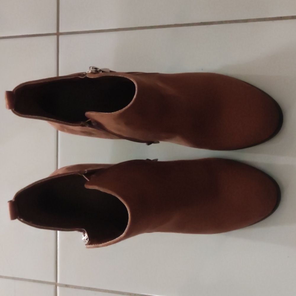Brown Suede Booties